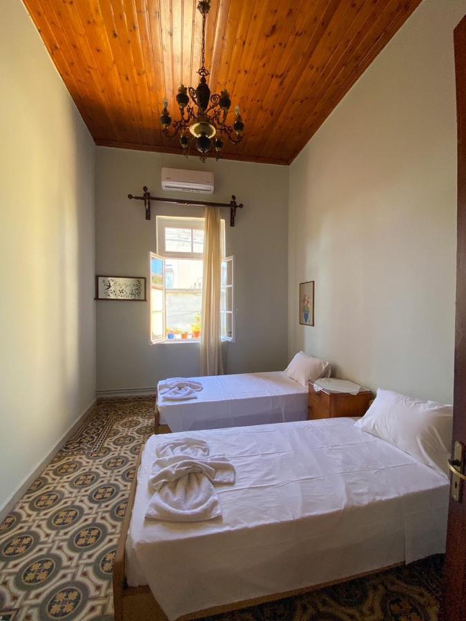 Shared House , Private Rooms With Garden Hriszí Aktí Haniá Kültér fotó