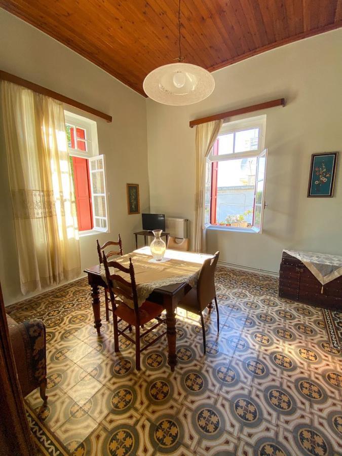 Shared House , Private Rooms With Garden Hriszí Aktí Haniá Kültér fotó